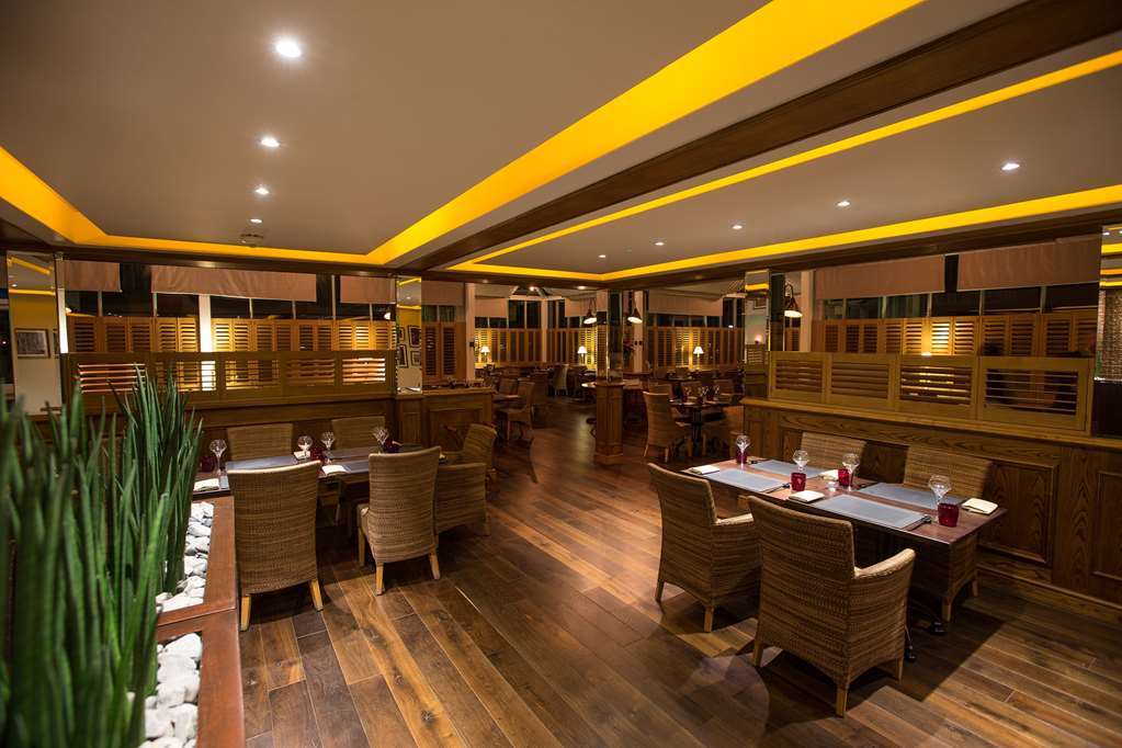 The Manor House At Celtic Manor Otel Newport  Restoran fotoğraf